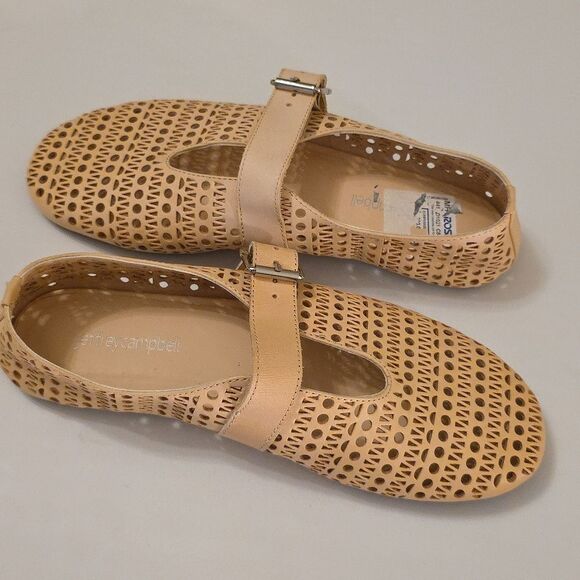 BRAND NEW JEFFREY CAMPBELL SHELLY-LSR WOMEN FLAT - Picture 8 of 16